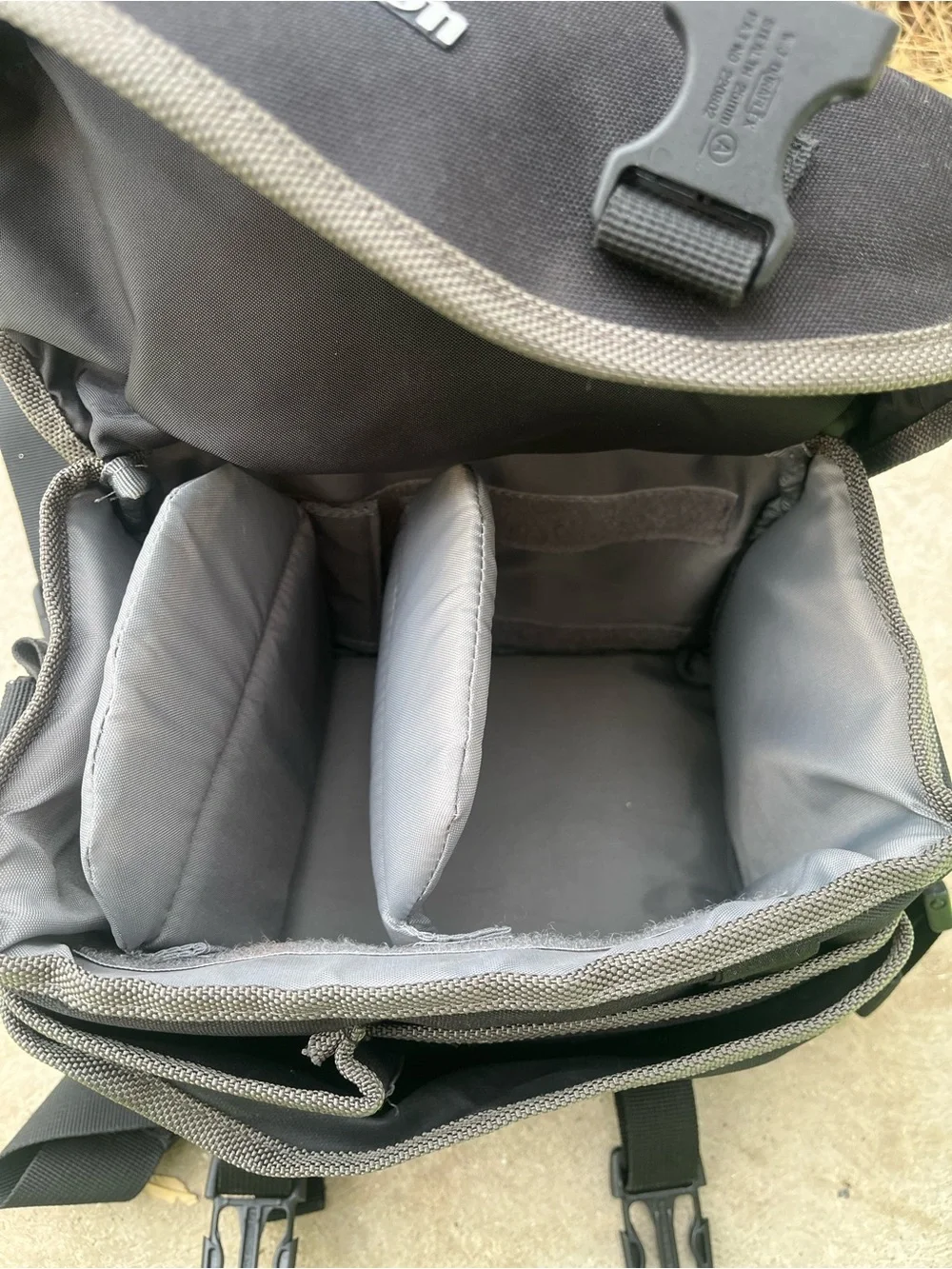 CANON | Black Camera Shoulder Bag